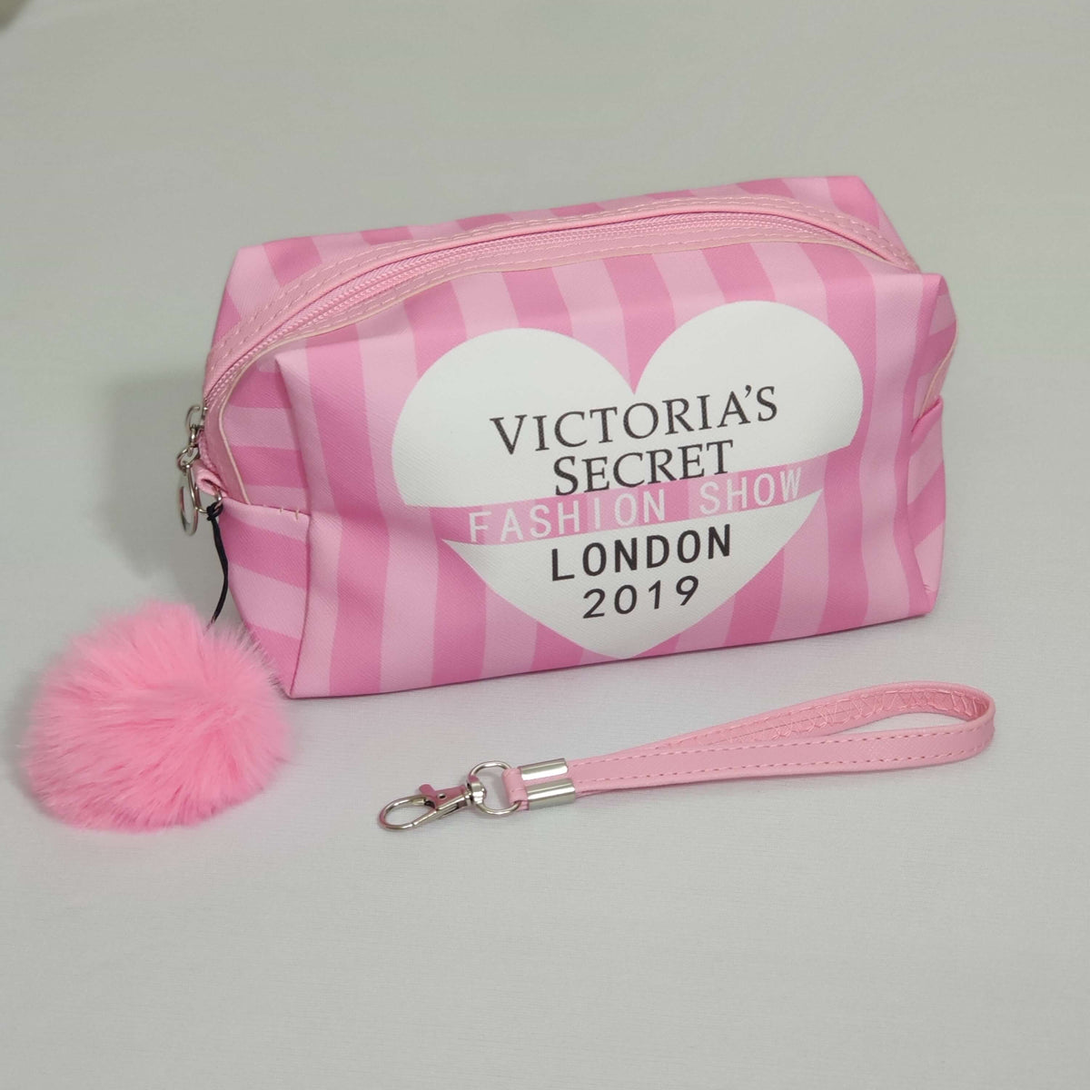 Buy Victoria's Secret Signature Cosmetic Bag Makeup Bag Large Online at Low  Prices in India 